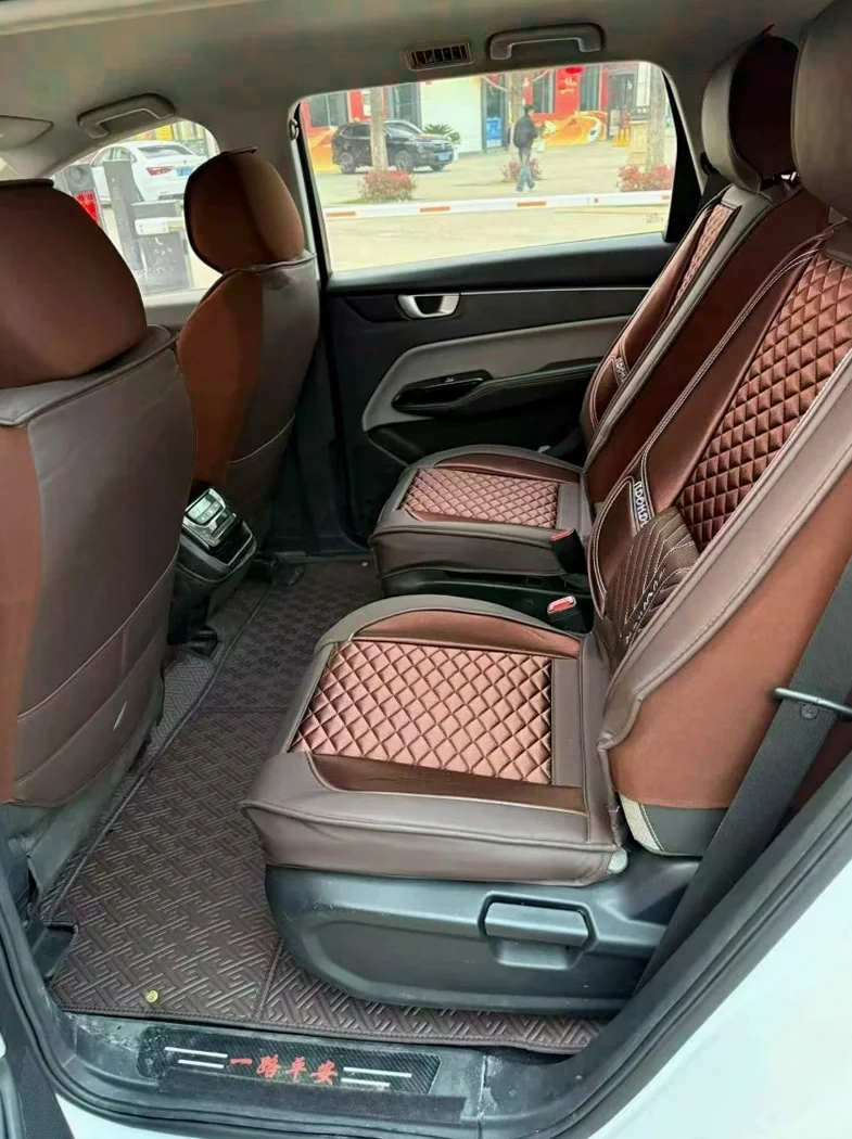 五菱汽车凯捷 后面外观二