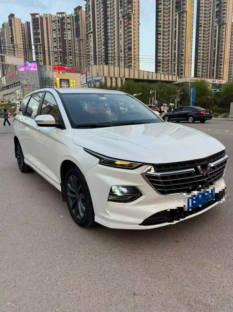 五菱汽车凯捷 正面外观二