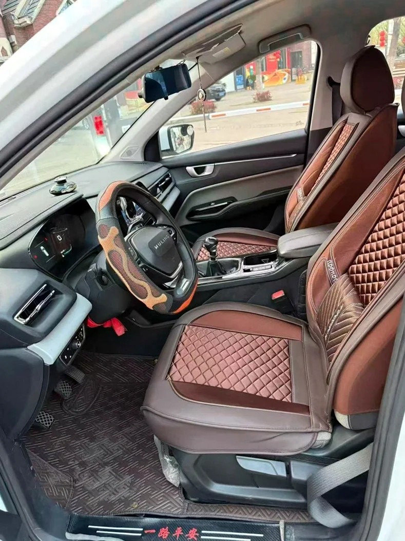 五菱汽车凯捷 后面外观一