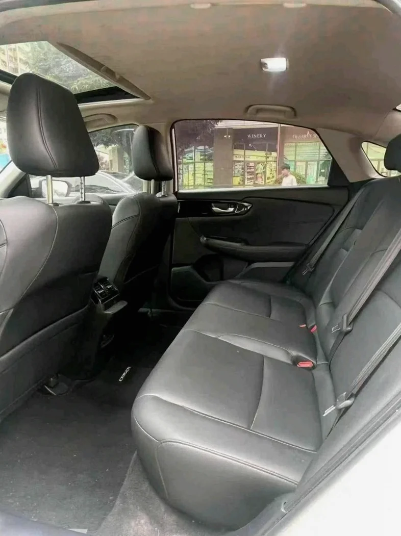 本田凌派 后面外观一