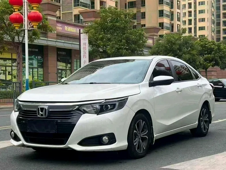 本田凌派 正面外观三