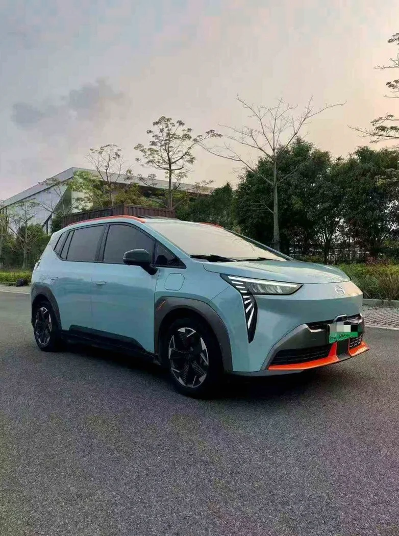 传祺埃安Y 正面外观三