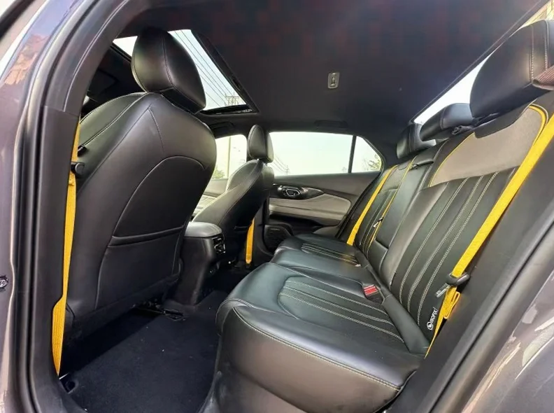 传祺影豹 后面外观三