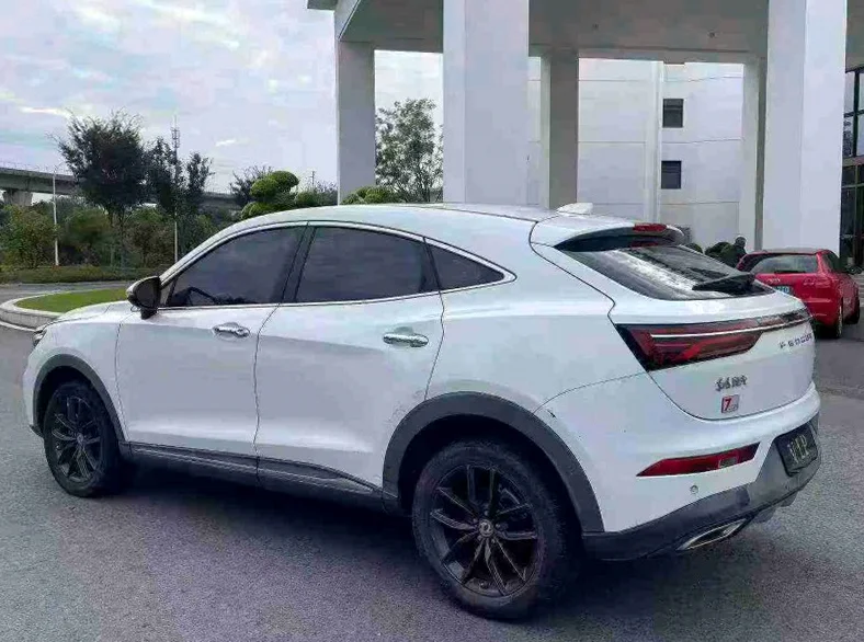 风光东风 内饰后排