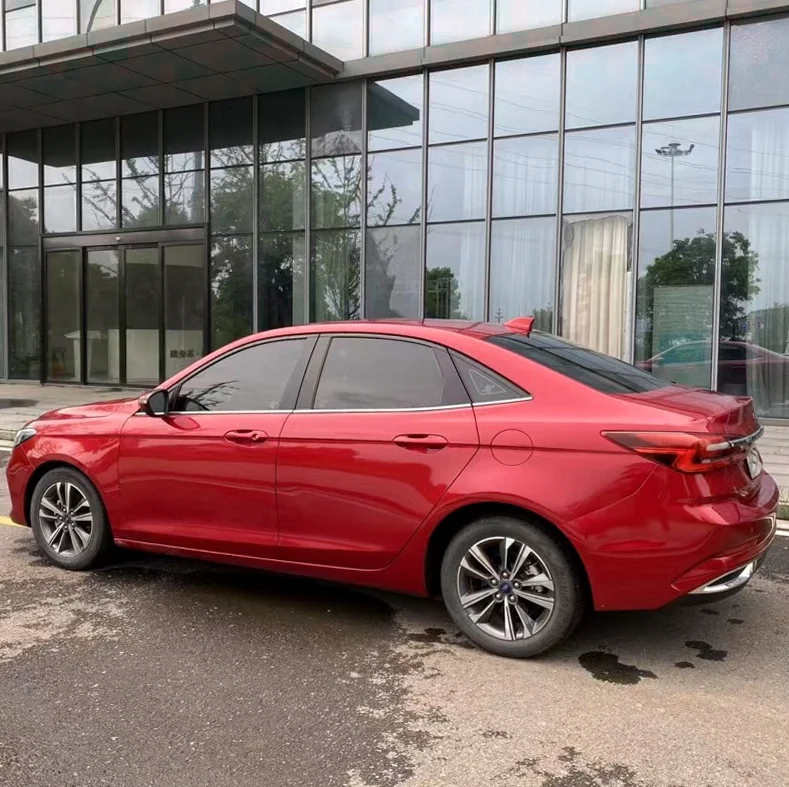 福特福睿斯 驾驶室