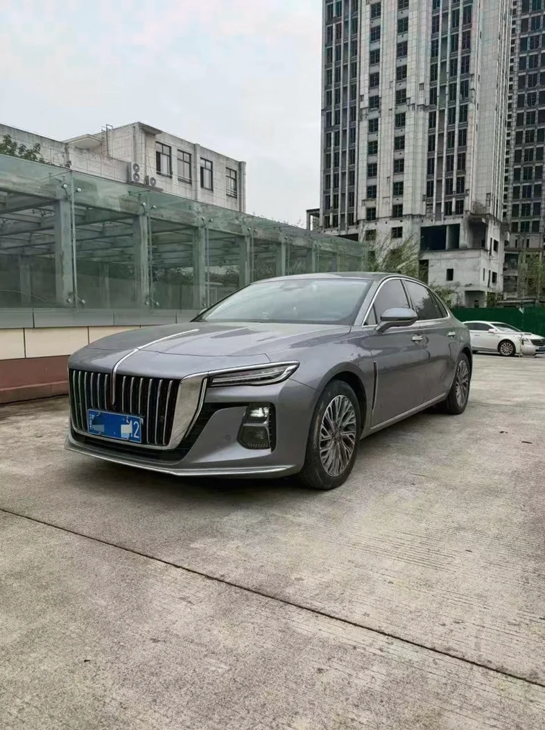 红旗H5 正面外观二