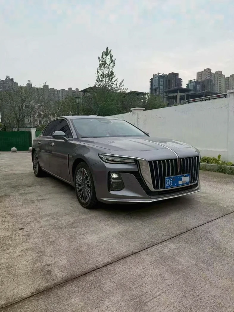 红旗H5 正面外观三