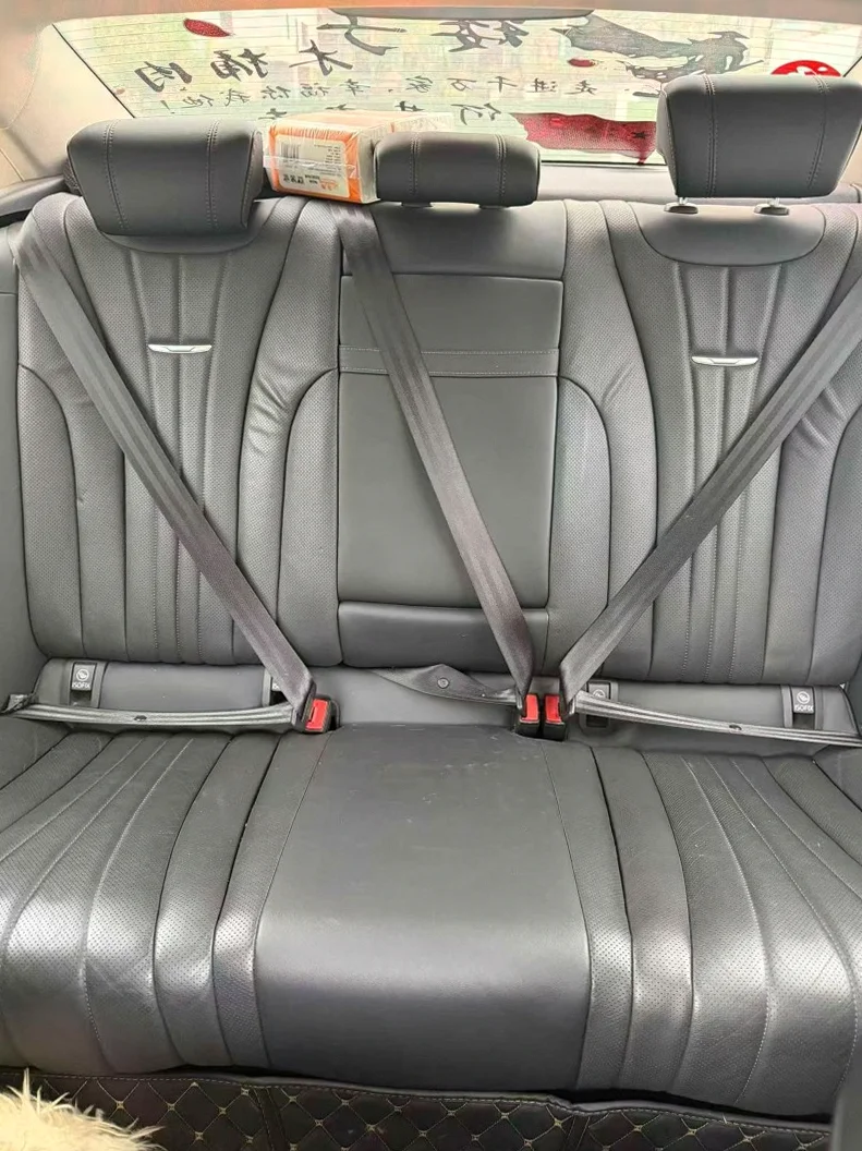 红旗H5 后面外观一