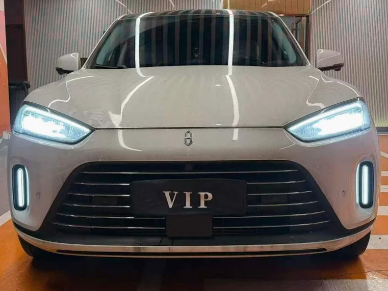 22年华为问界M5四驱性能版