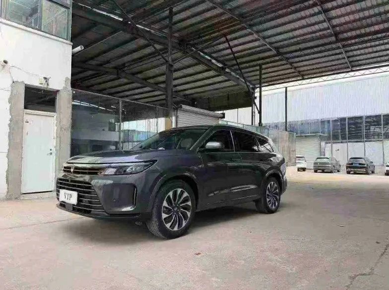 华为智选问界 正面外观二