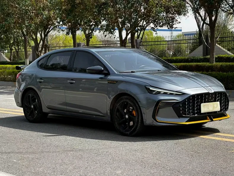 名爵6 正面外观二