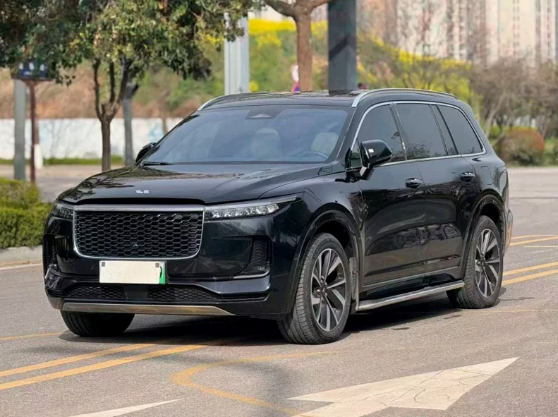 理想ONE 正面外观三