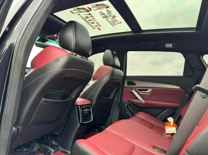 奇瑞捷途 后面外观一