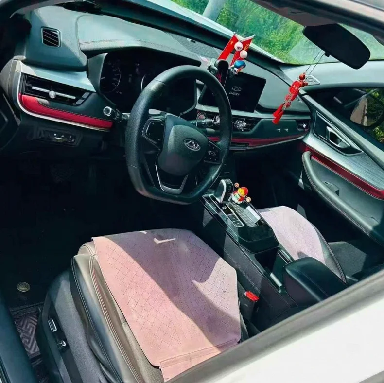 奇瑞瑞虎 后面外观一