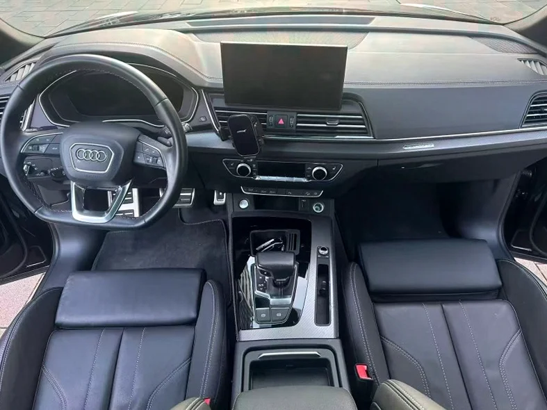 奥迪Q5 后面外观二