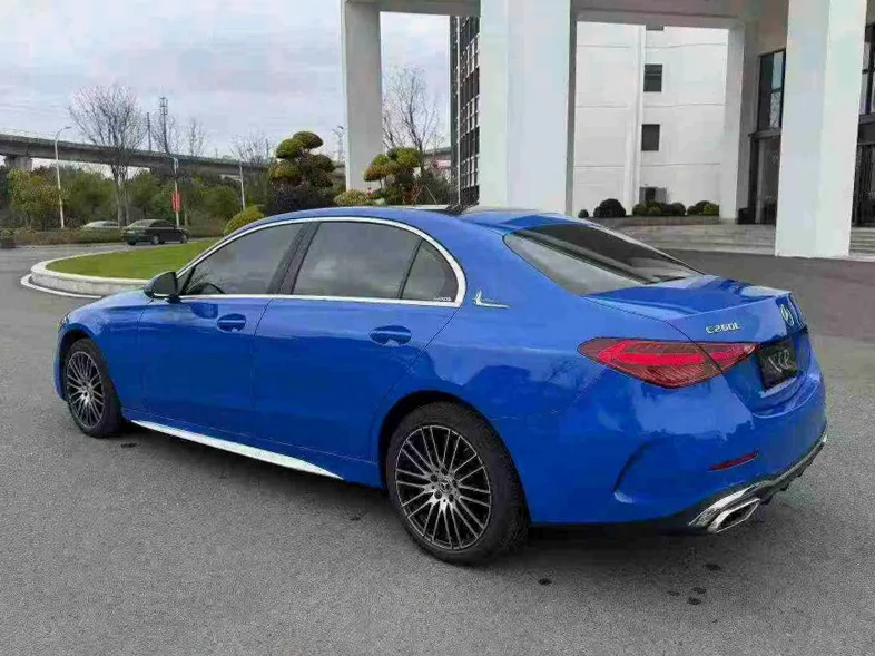 奔驰C 内饰后排