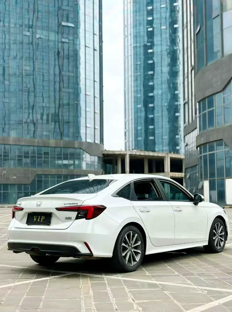 本田型格 内饰前排