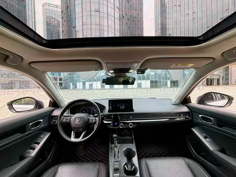 本田型格 后面外观二