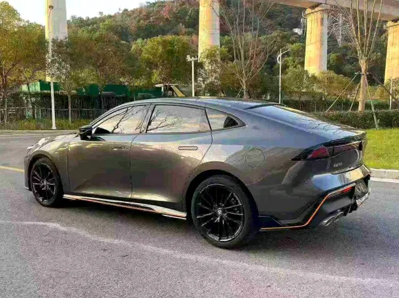 长安汽车UNI 驾驶室