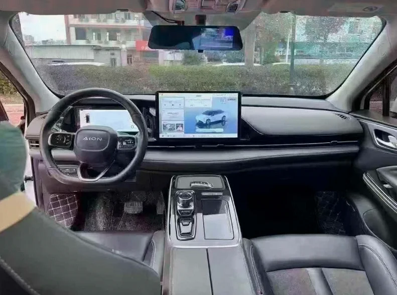 传祺埃安S 后面外观二