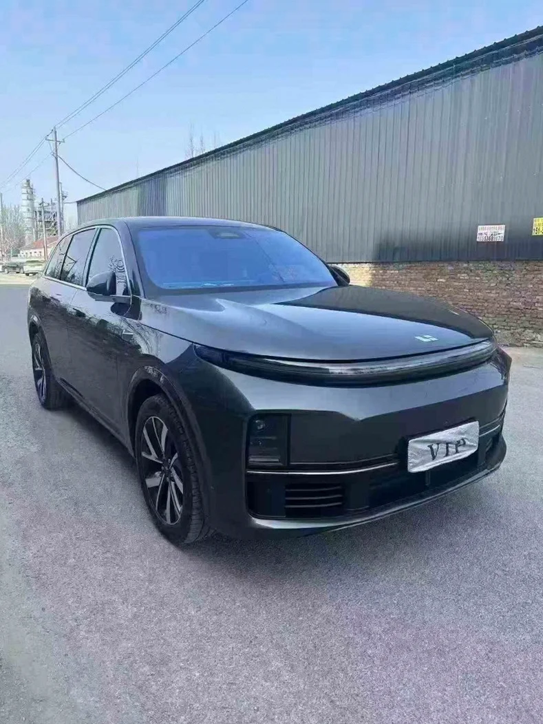 理想L7 正面外观三