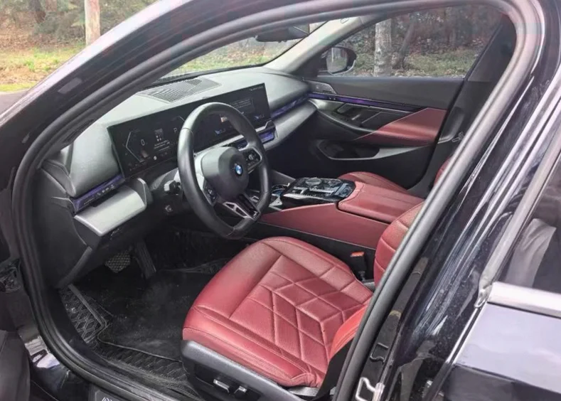 宝马6系 正面外观二