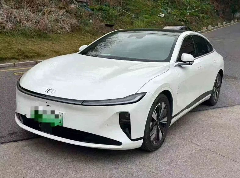 长安汽车启源 正面外观三