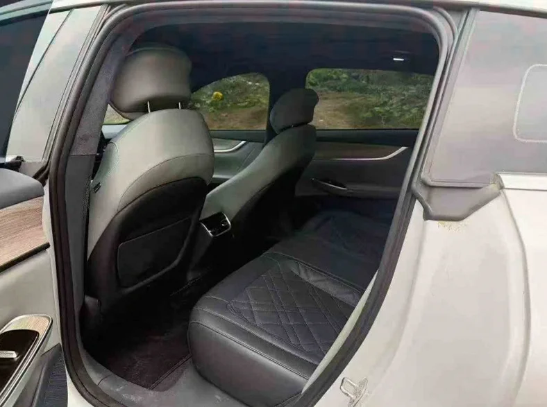 长安汽车启源 后面外观三