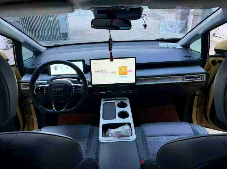 传祺埃安Y 后面外观二