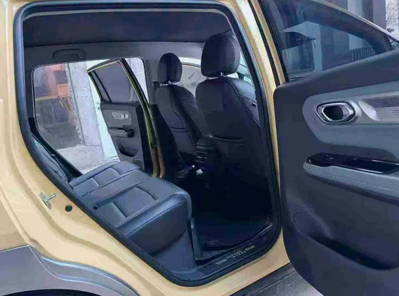 传祺埃安Y 内饰前排