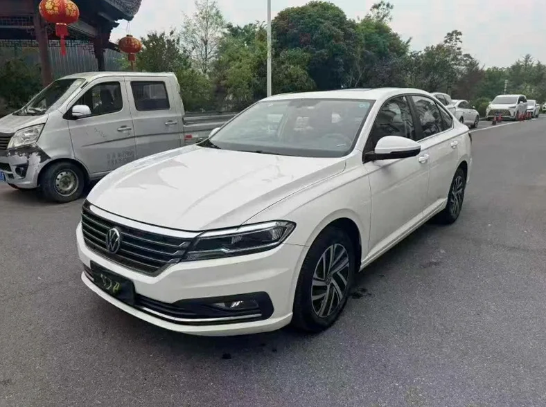 大众朗逸 正面外观三