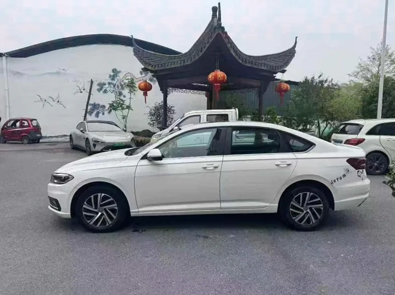 大众朗逸 内饰前排