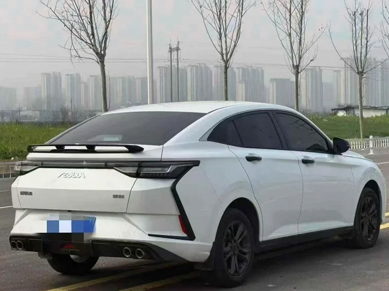 东风奕炫 内饰后排