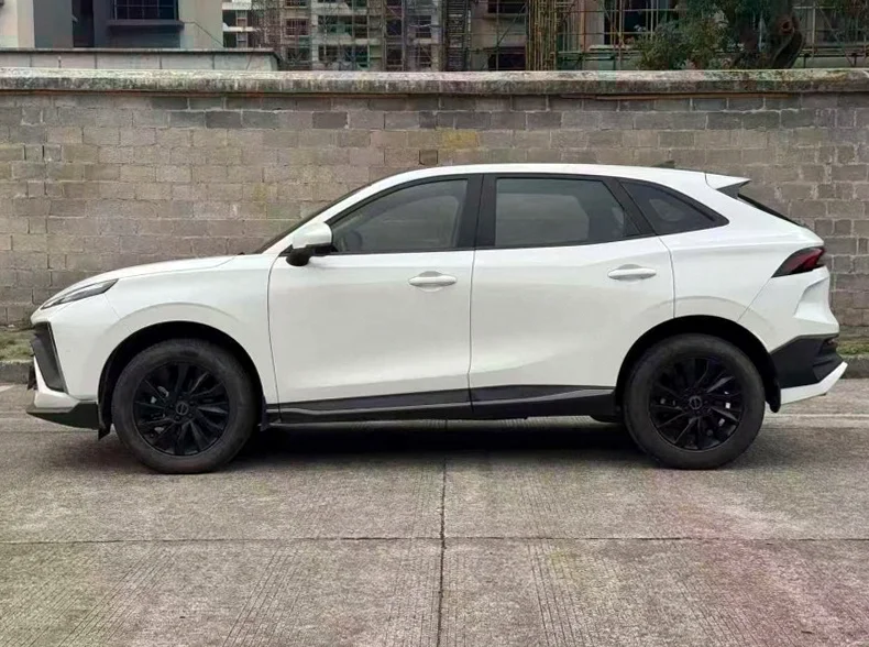 风行东风 后面外观二