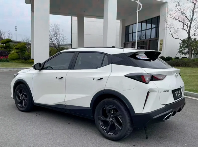 传祺GS3 内饰后排