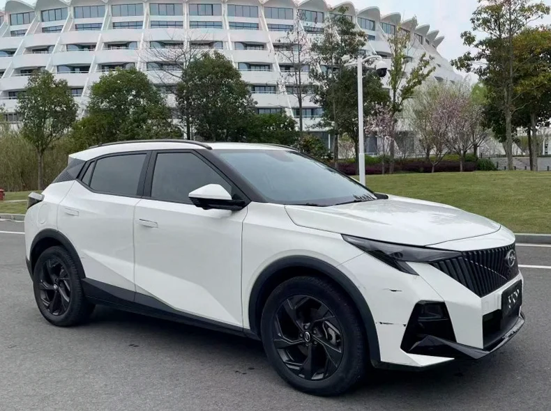 传祺GS3 正面外观二