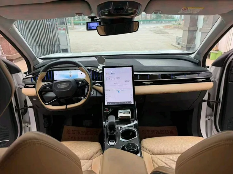 吉利博越 后面外观二