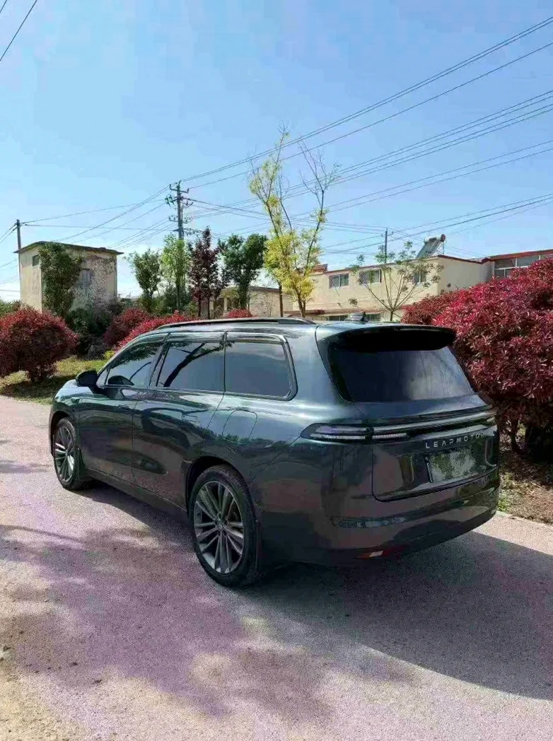 零跑汽车C16 后面外观二