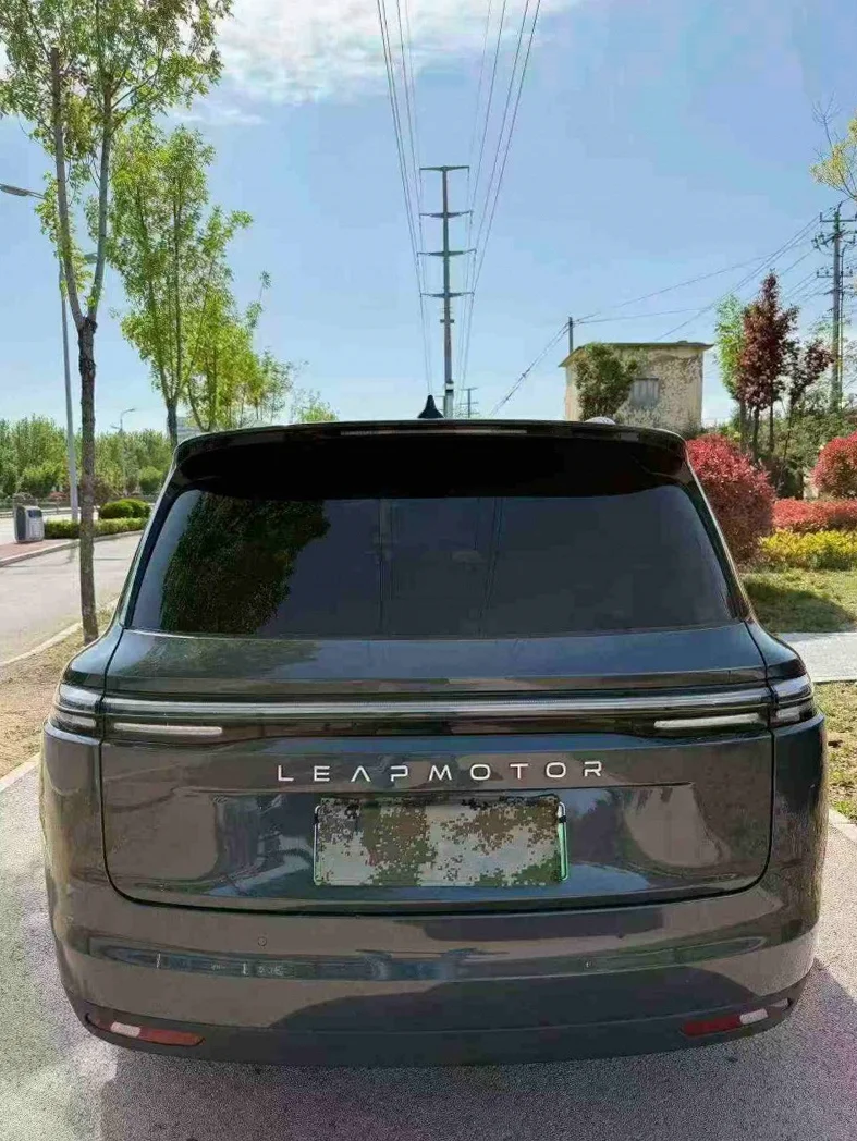 零跑汽车C16 驾驶室