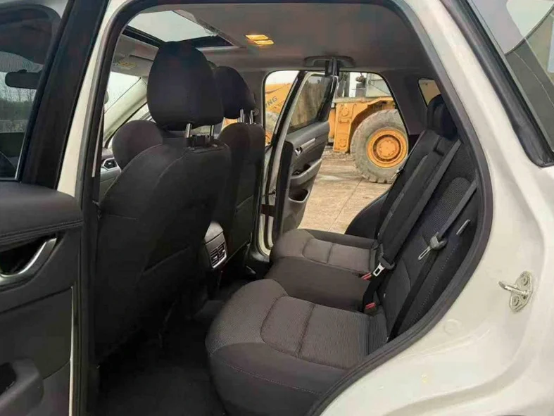 马自达CX-5 后面外观三