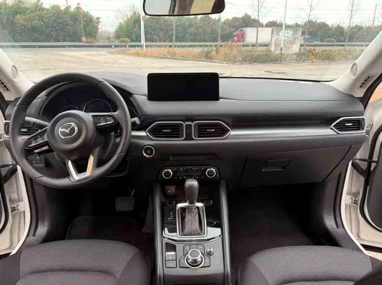 马自达CX-5 内饰前排