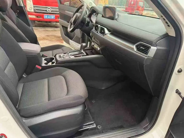 马自达CX-5 内饰后排