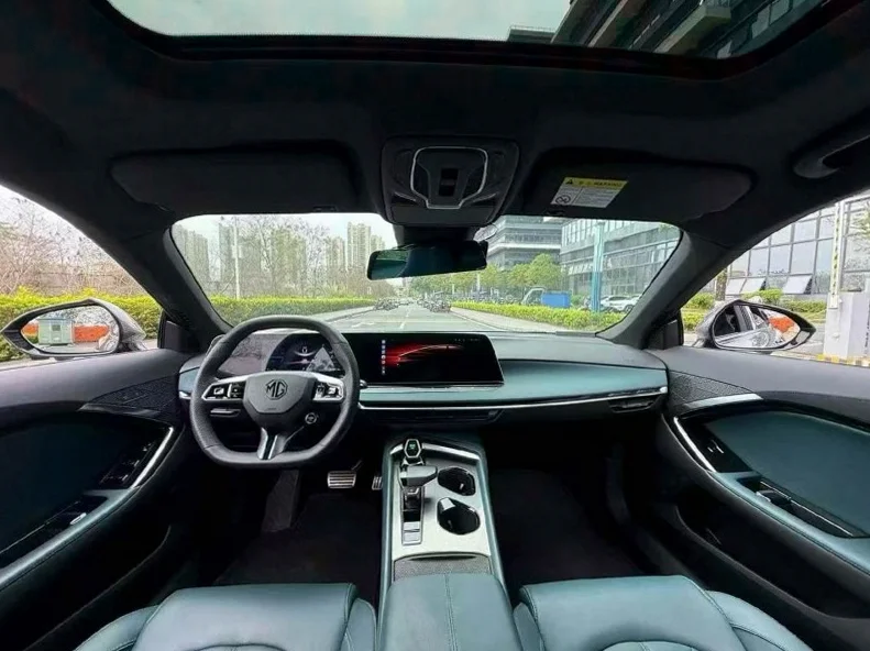 名爵7 后面外观一