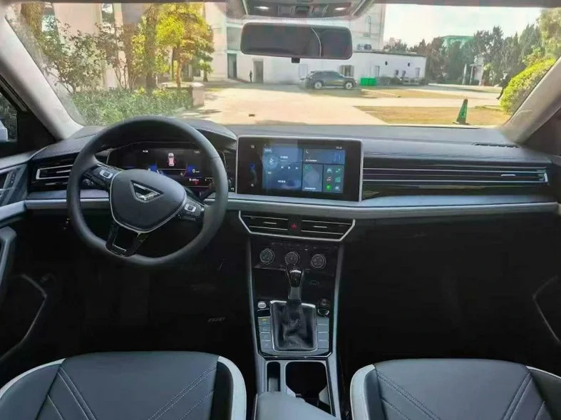 大众捷达 后面外观二