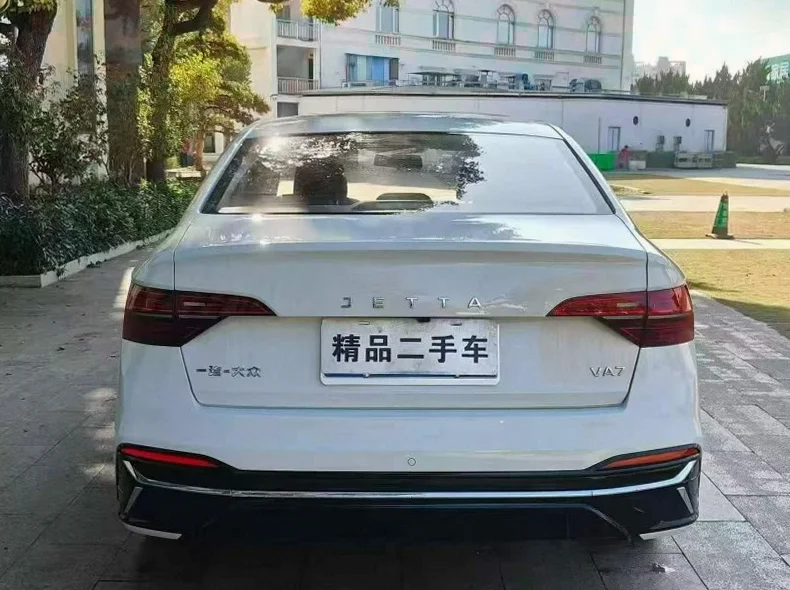 大众捷达 驾驶室