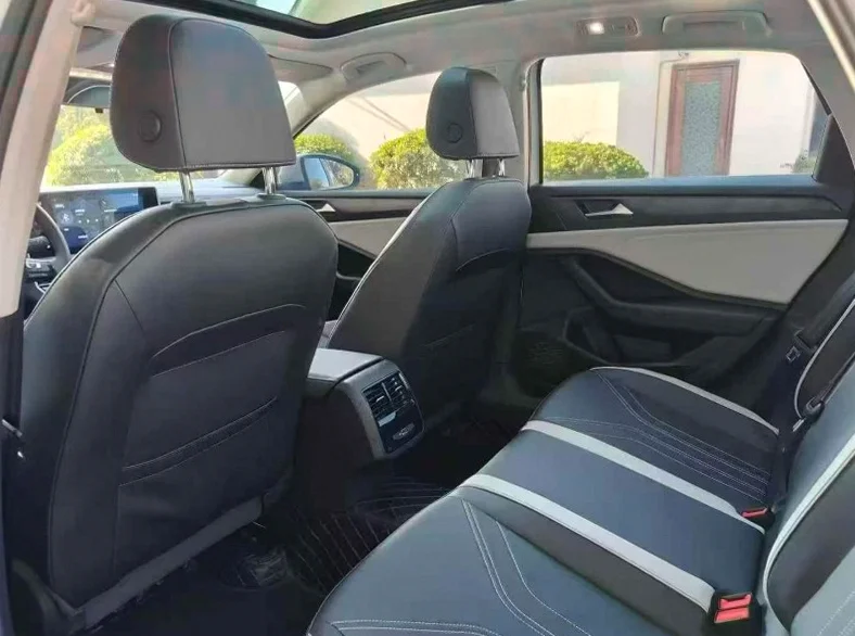 大众捷达 后面外观三