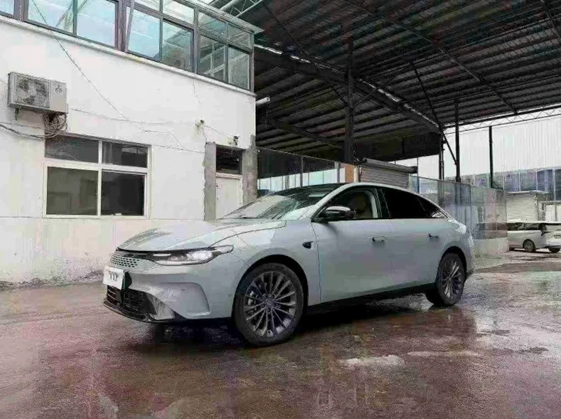 零跑汽车C11 正面外观二