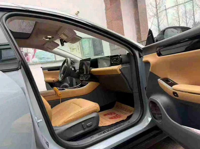 零跑汽车C11 后面外观三