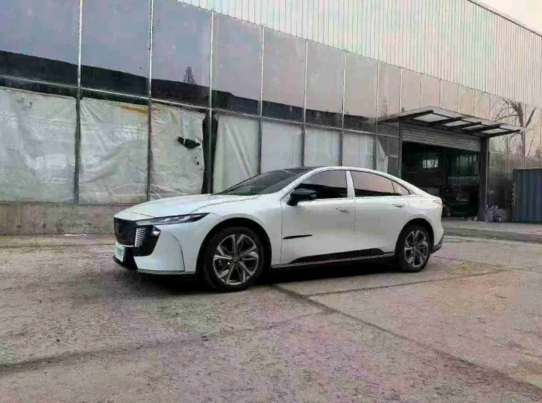 马自达EZ6 正面外观二