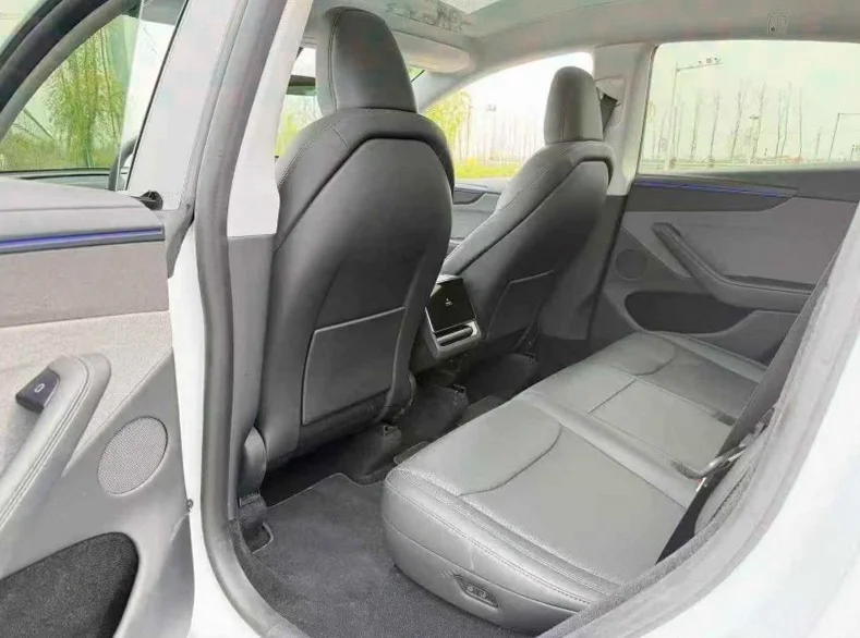 特斯拉MODEL 内饰前排